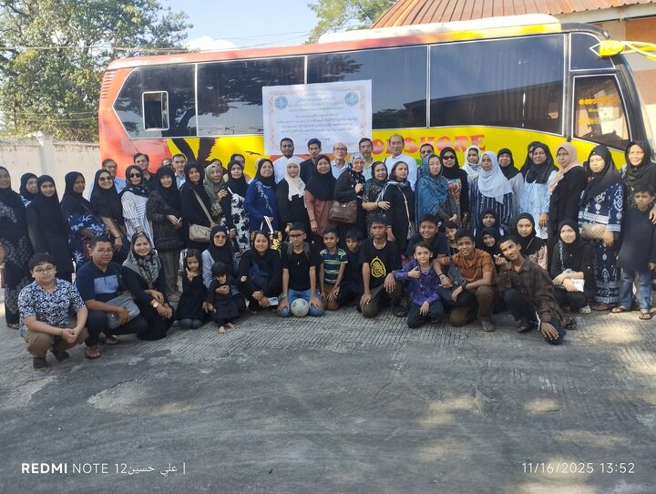 မြန်မာနိုင်ငံလုံးဆိုင်ရာ ရှီအဟ် မွတ်စလင်မ် အဖွဲ့ချုပ် မှ ညောင်လေးပင် မြို့ ရှိ မိသားစု အေမာမ်ဘာရာ တွင် သခင်မကြီး ဇဲဟ်ရာ (စ.အ) ၏ ရှဟာဒသ် မဂျ်လစ် ပြုလုပ်  ။ Photos