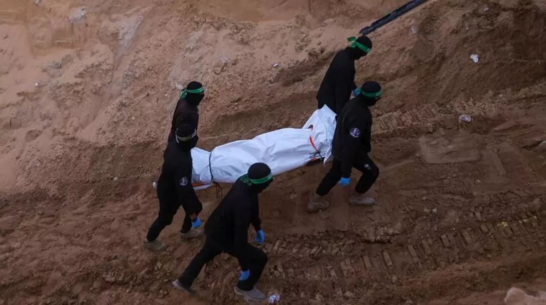 Hamas Continues Search for Israeli Captives’ Bodies in Gaza