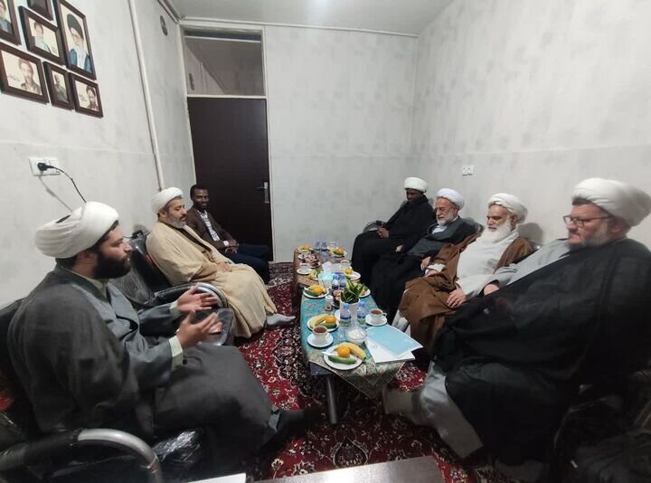 بازدید حجت‌الاسلام و المسلمین مهدوی‌پور، نماینده ولی‌فقیه در آفریقا، از مؤسسه آوای توحید