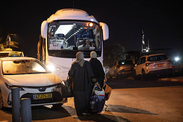 Pacientes palestinos tratados en Jerusalén Oriental se preparan para regresar a la Franja de Gaza (foto)