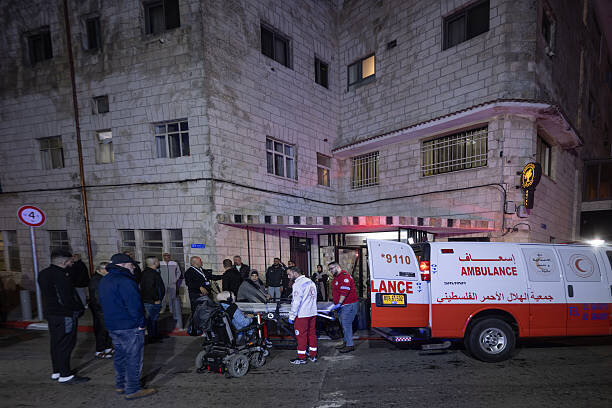 Pacientes palestinos tratados en Jerusalén Oriental se preparan para regresar a la Franja de Gaza (foto)