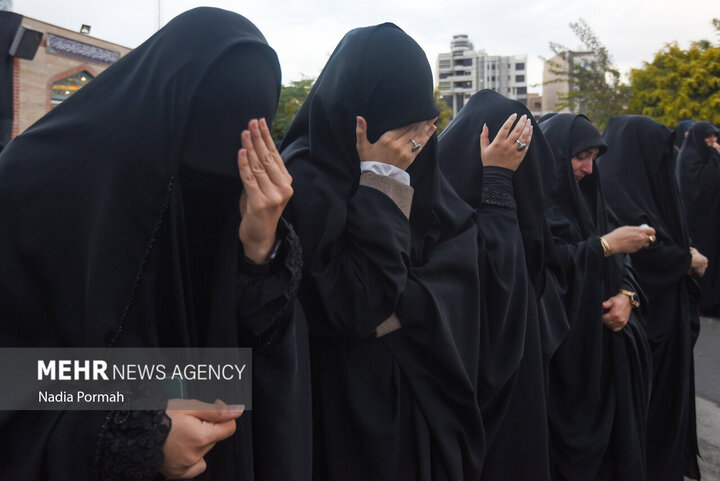 Photos: Funeral of 10 unidentified martyrs in Iran's Karaj