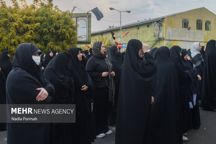 Photos: Funeral of 10 unidentified martyrs in Iran's Karaj