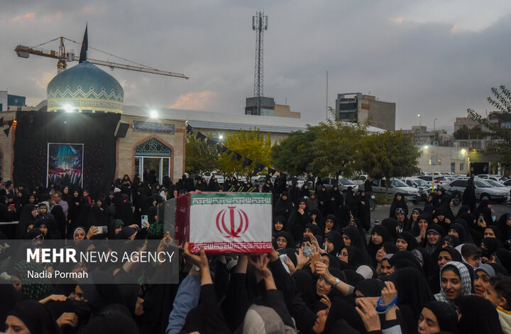 Photos: Funeral of 10 unidentified martyrs in Iran's Karaj