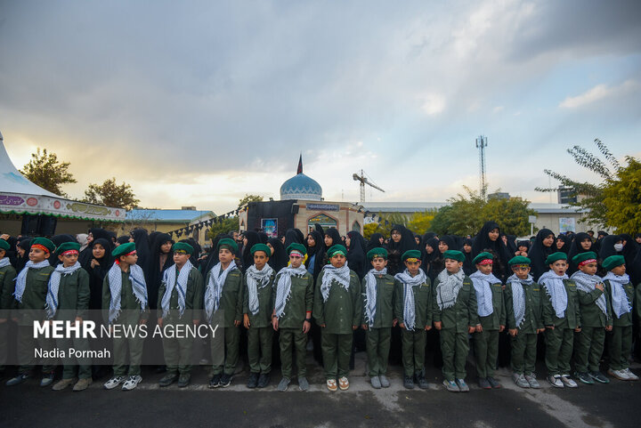 Photos: Funeral of 10 unidentified martyrs in Iran's Karaj