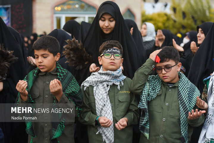 Photos: Funeral of 10 unidentified martyrs in Iran's Karaj