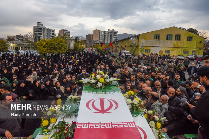Photos: Funeral of 10 unidentified martyrs in Iran's Karaj