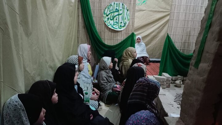 تصویری خبر: کوئٹہ میں "گھرِ فاطمہؑ" نمائش سے نئی نسل کی راہنمائی