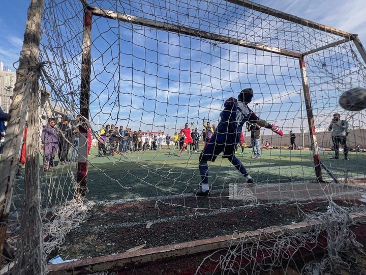 Wêneya Nûçeyan | Werzişvanên Filistînî yên ampûtekirî li Xezzeyê dicivin; Pêşbirka futbolê ya "Kûpaya Hêviyê" dest pê dike