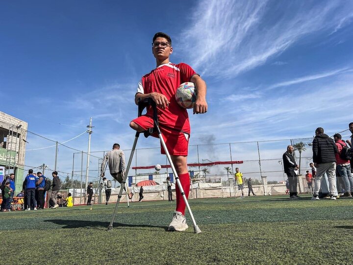 Wêneya Nûçeyan | Werzişvanên Filistînî yên ampûtekirî li Xezzeyê dicivin; Pêşbirka futbolê ya "Kûpaya Hêviyê" dest pê dike