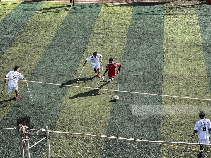 Wêneya Nûçeyan | Werzişvanên Filistînî yên ampûtekirî li Xezzeyê dicivin; Pêşbirka futbolê ya "Kûpaya Hêviyê" dest pê dike