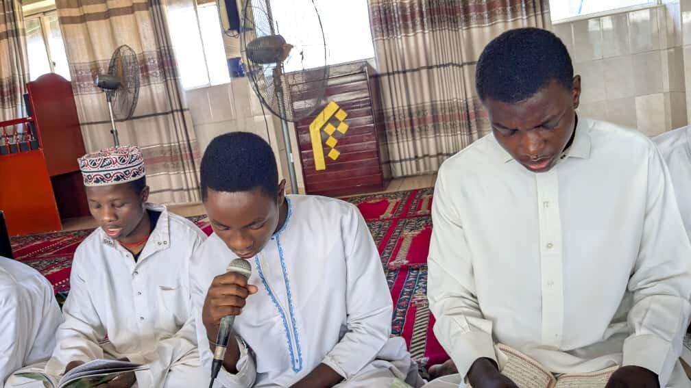 Kifo cha Mwanafunzi (Jabir Madua) wa Jamiatul Mustafa - Dar-es-salaam, Tanzania | Na Hadithi ya Mtume(saww) kuhusu Vifo vya Watafutaji wa Elimu +Picha