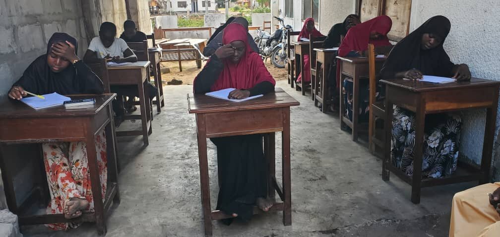 Ripoti ya Mitihani ya Mwisho wa Mwaka 2025 - Hujjatul Asr Society of Tanzania +Picha