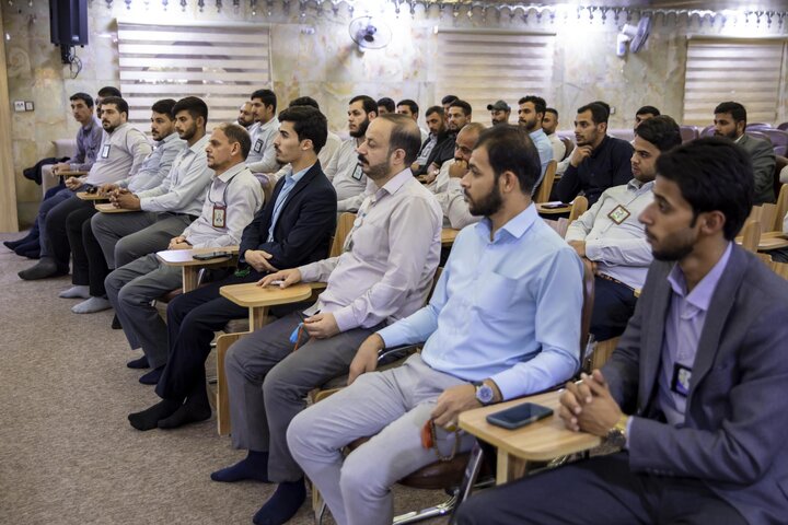 تقرير مصور/ تقديم محاضرة دينية عن الشبهات المعاصرة في كربلاء