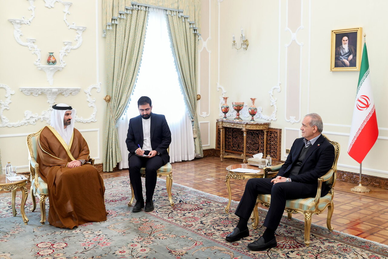 Iran's president advocates for unity among Islamic nations to replace division