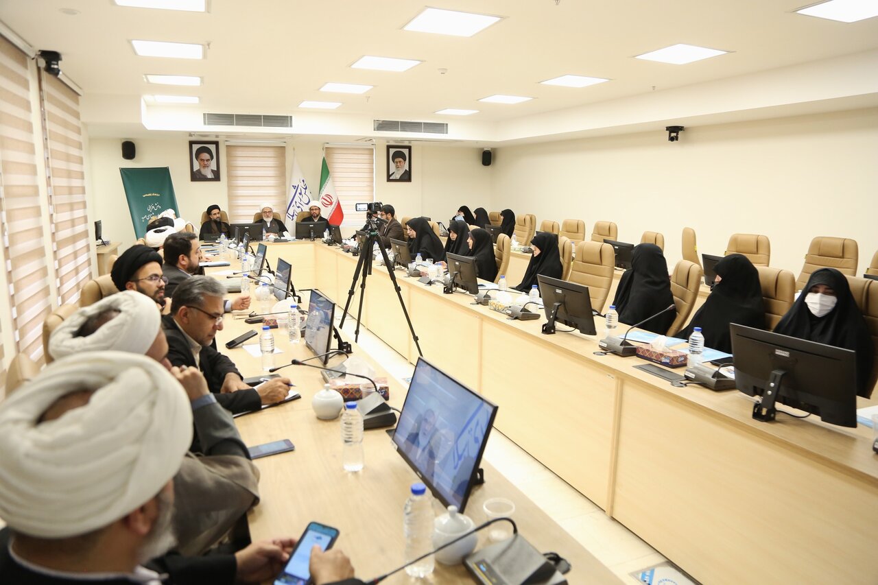 نظام حکمرانی دینی برای صیانت از نهاد خانواده ناگزیر از ورود به مباحث مهریه است