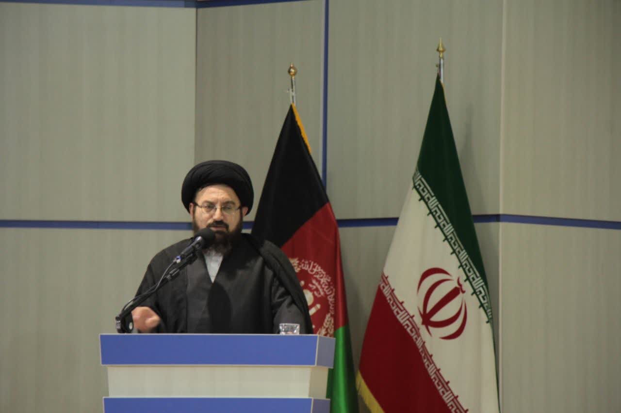 همایش مفاخر هجرت: استاد موسوی نماد علم و مجاهدت افغانستانیها