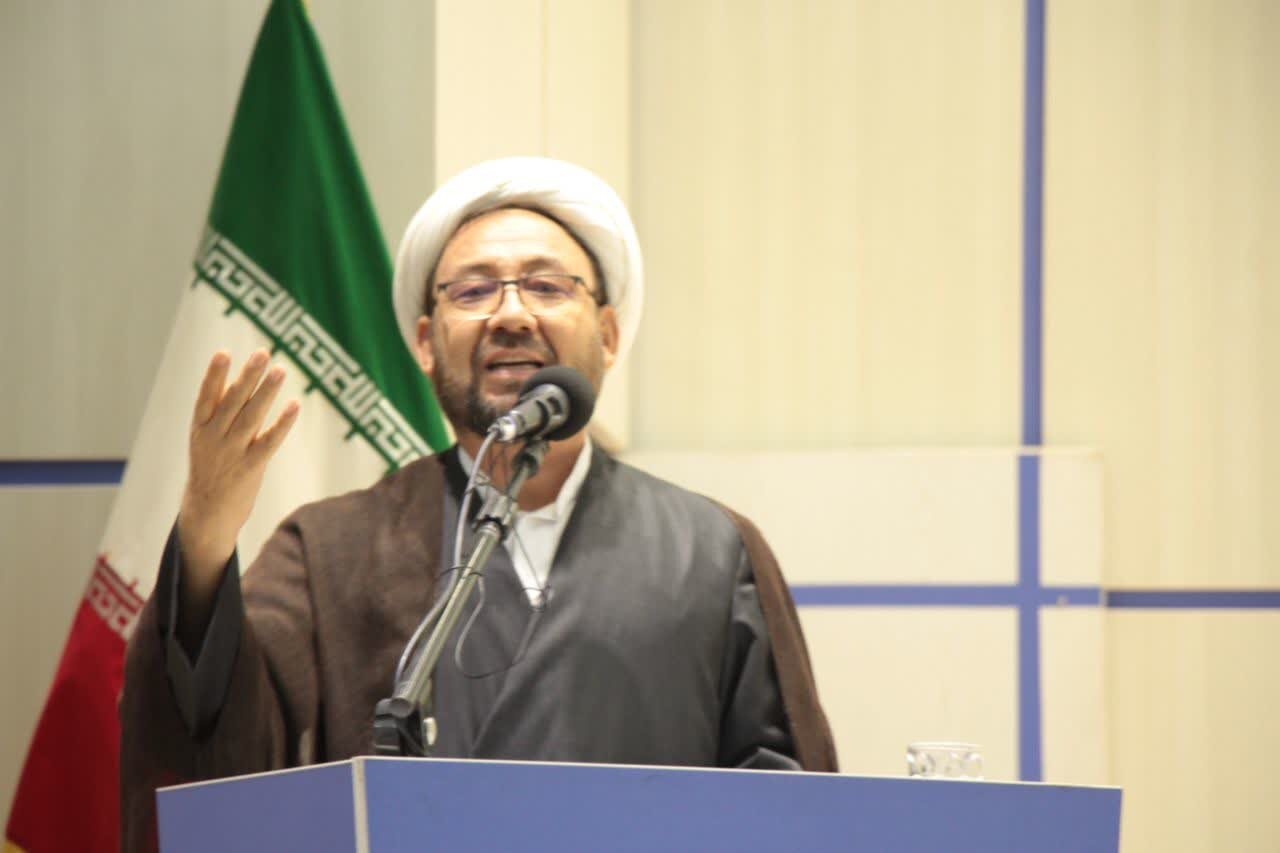 همایش مفاخر هجرت: استاد موسوی نماد علم و مجاهدت افغانستانیها