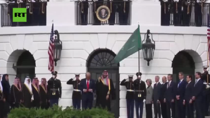 بن سلمان کا کا F-35 اور  تخت و تاج کے بدلے ٹرمپ کو ٹریلین ڈالر کا تاوان/ کیا ٹرمپ نے اسرائیلی فضائی "برتری" کو بیچ دیا؟ + تصاویر