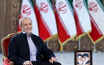 Пезешкиан: Халгла дүрүст вә шәффаф олмалыјыг, проблемләр халгын әмәкдашлығы илә һәлл едилә биләр