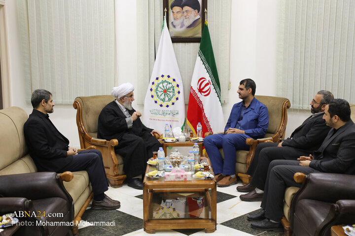 Photos: Representative of Qom's people in Islamic Consultative Assembly meets with Ayatollah Ramezani