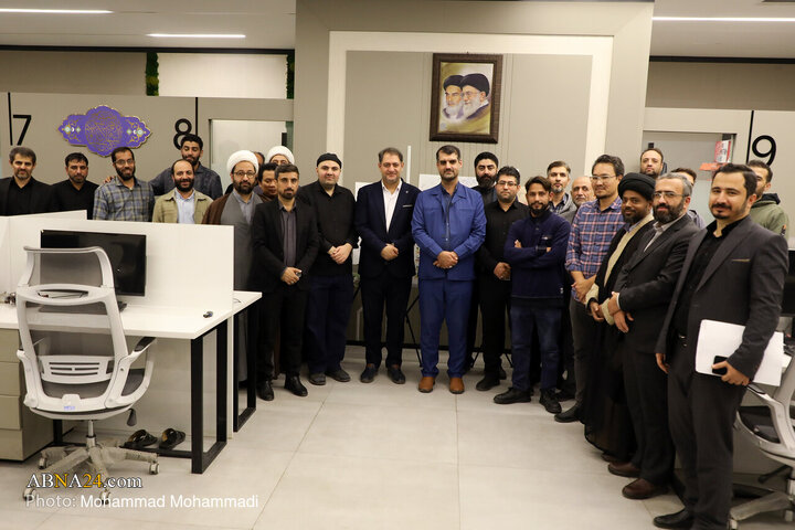 Photos: Representative of Qom's people in Islamic Consultative Assembly visits International AhlulBayt News Agency (ABNA)