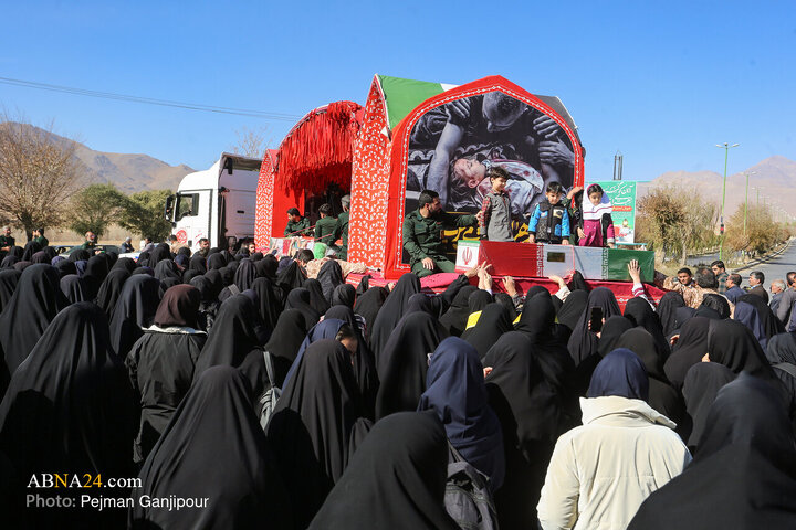 آیین بدرقه کاروان «اهالی بهشت» در اصفهان