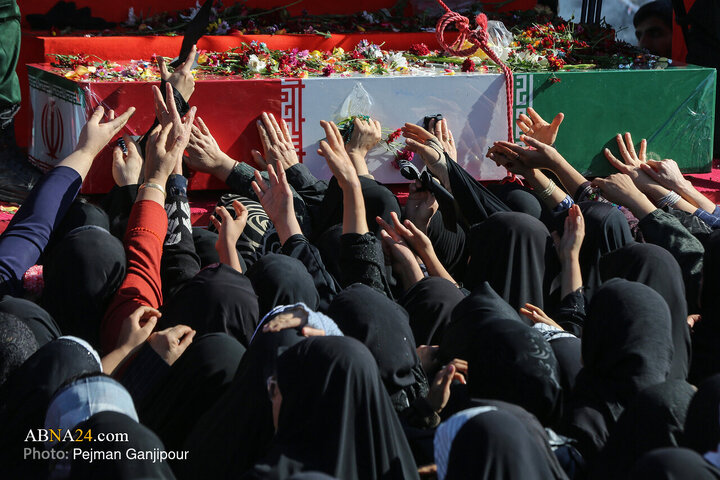 آیین بدرقه کاروان «اهالی بهشت» در اصفهان