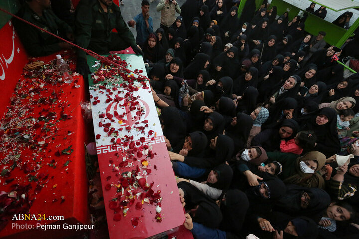 آیین بدرقه کاروان «اهالی بهشت» در اصفهان