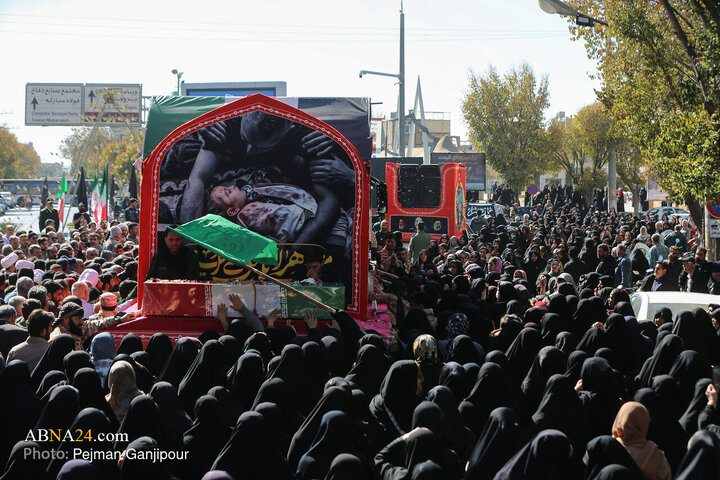 آیین بدرقه کاروان «اهالی بهشت» در اصفهان