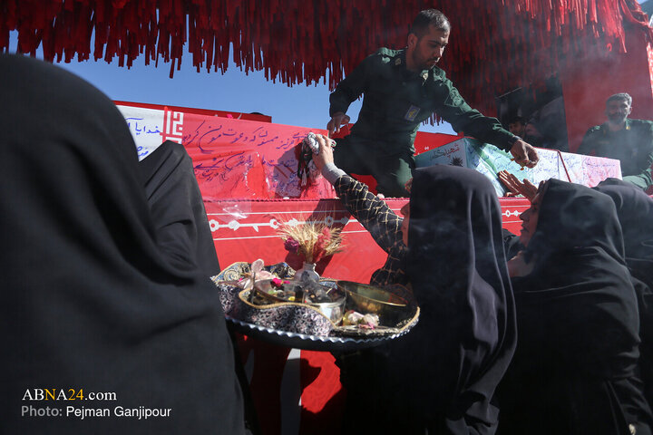 آیین بدرقه کاروان «اهالی بهشت» در اصفهان