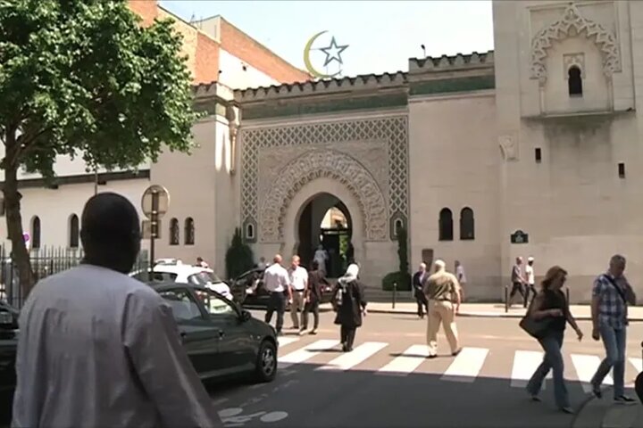 پژوهشی جدید از رشد تشدد دینی در میان جوانان مسلمان فرانسه خبر می‌دهد