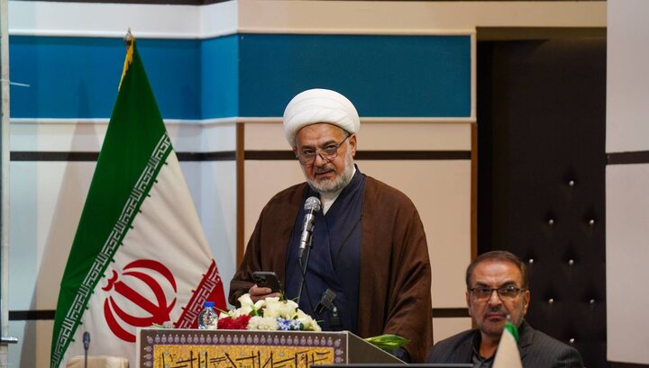 علامه بهابادی، یکی از علمای برجسته شیعه بود