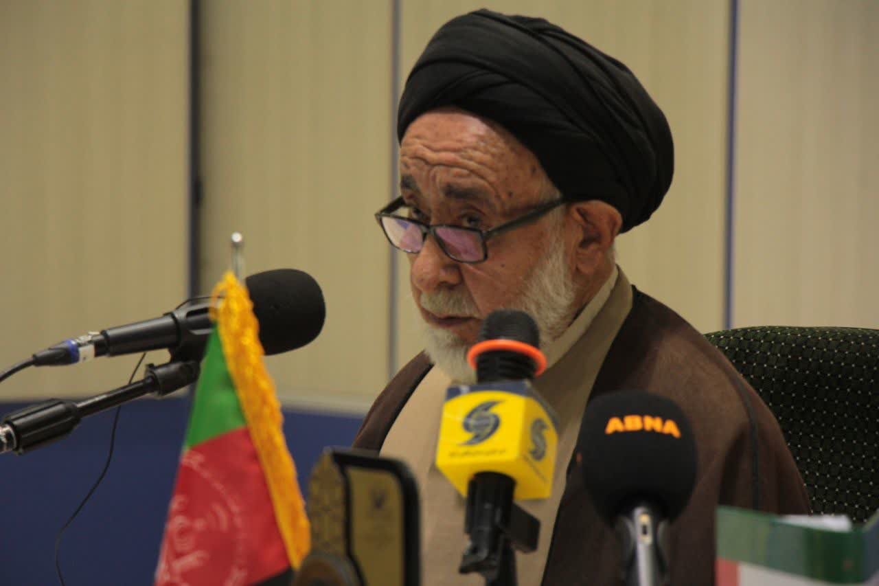 همایش مفاخر هجرت: استاد موسوی نماد علم و مجاهدت افغانستانیها