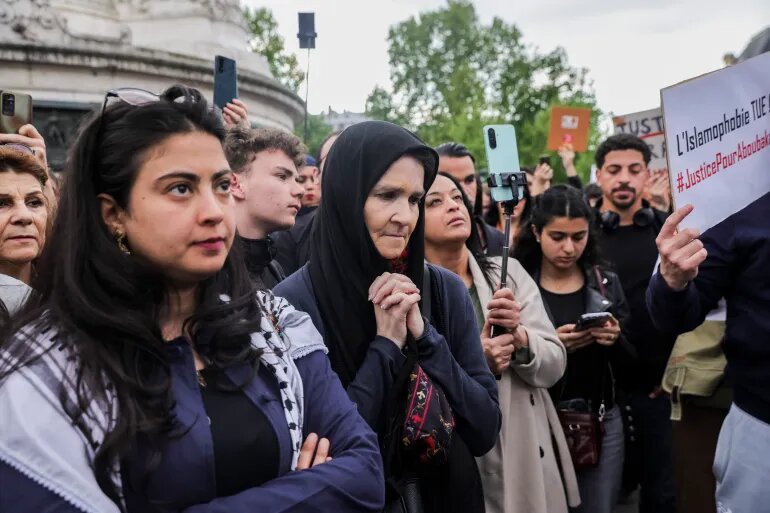 پژوهشی جدید از رشد تشدد دینی در میان جوانان مسلمان فرانسه خبر می‌دهد