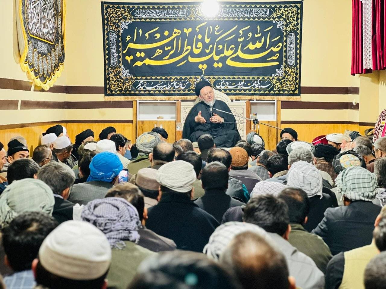 ایام فاطمیه در استان بلخ؛ شهر مزارشریف به یاد حضرت زهرا(س) حس برادری گرفته است