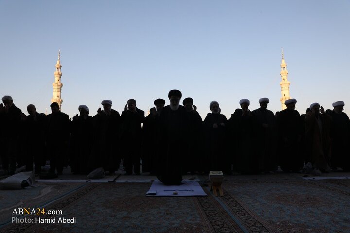 اقامه نماز طلب باران در مسجد مقدس جمکران