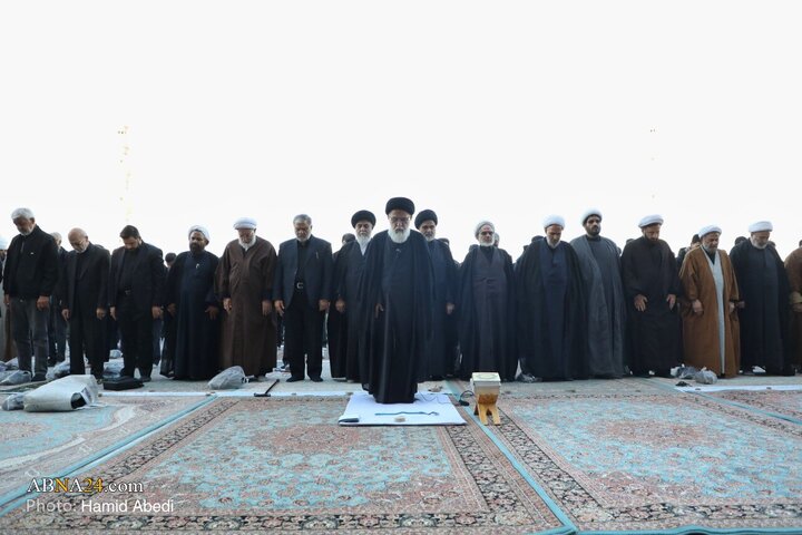 اقامه نماز طلب باران در مسجد مقدس جمکران
