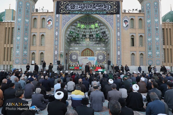 اقامه نماز طلب باران در مسجد مقدس جمکران