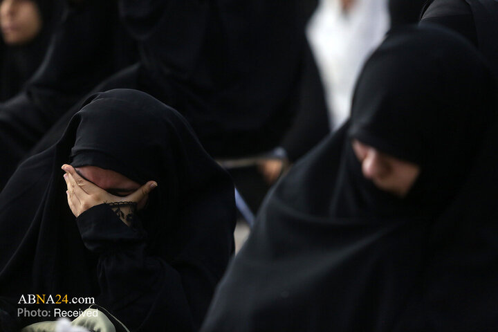 Informe fotográfico | Duelo de mujeres por la Excelencia Fátima Masuma (la paz sea con ella) en el santuario de la Dama de la Misericordia