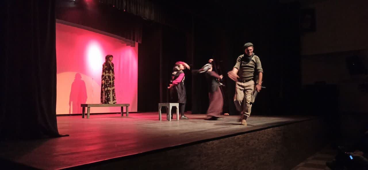 Biwestemîn Festîvala Tiatra(Şanoya) Kurdî ya Seqizê; gavêk li rêya nasandina çanda Kurdî bi cîhanê re.