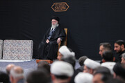 Galeri Foto: Suasana Malam Pertama Majelis Duka Fatimiyah dengan Kehadiran Ayatullah Khamenei