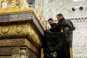Informe fotográfico | El Santuario de los Imames al-Yawadain cubierto de negro, en conmemoración del aniversario del luto fatimí