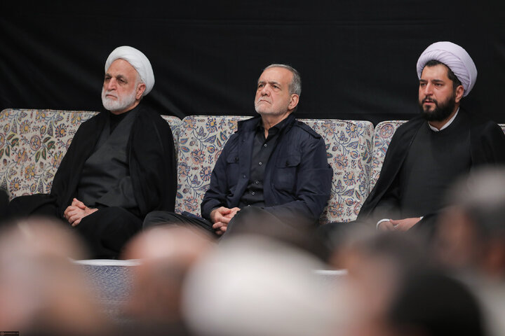 Imam Khamenei attends first night of mourning ceremony for Hazrat Zahra
