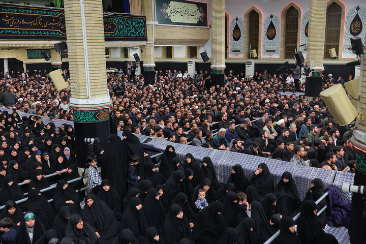 Imam Khamenei attends first night of mourning ceremony for Hazrat Zahra