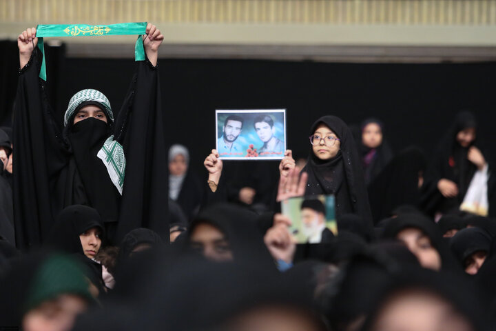 Imam Khamenei attends first night of mourning ceremony for Hazrat Zahra