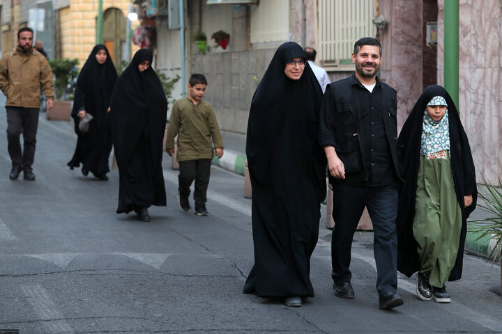 Imam Khamenei attends first night of mourning ceremony for Hazrat Zahra