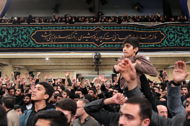 Imam Khamenei attends first night of mourning ceremony for Hazrat Zahra