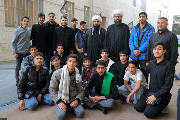 Imam Khamenei attends first night of mourning ceremony for Hazrat Zahra