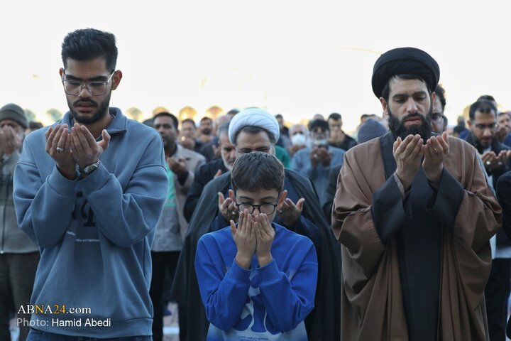 Photos: Praying for rain in Jamkaran Mosque